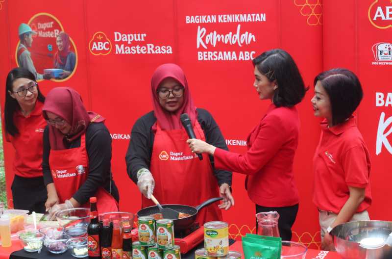 Foto Peluncuran Gerakan Abc Masterasa Sebar Paket Makanan Saat