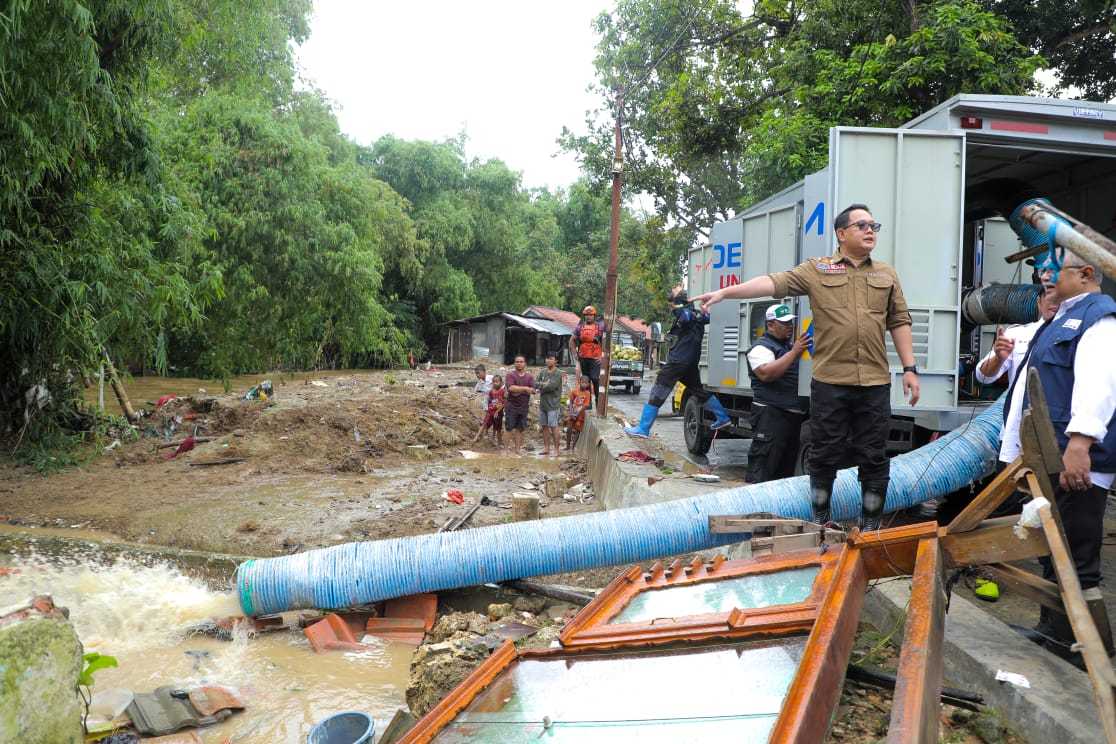 Sungai Blega Meluap 1 602 Warga Terdampak Banjir Di Bangkalan Koran