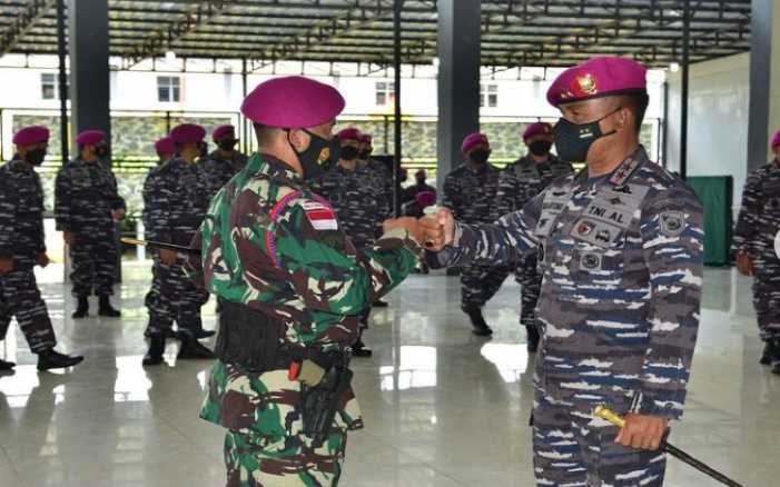 12 Personel Pasukan Intai Amfibi Tiba di Tanah Air, Disambut Langsung Jenderal Nomor Satu Marinir