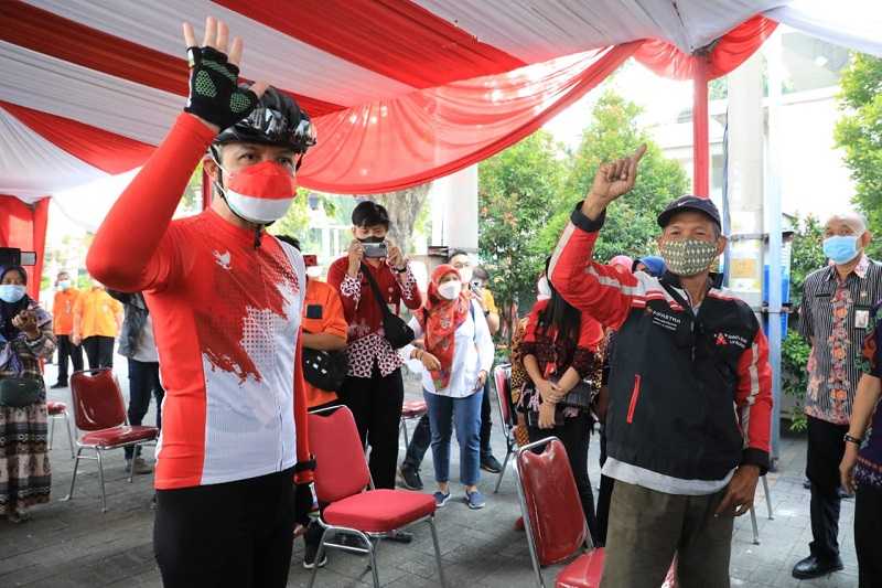 169.450 Keluarga Terima Bantuan Sosial Tunai dari Pemprov Jateng