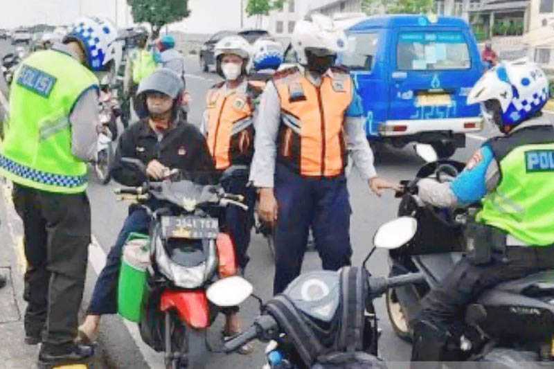 3.215 Kendaraan Bermotor di Jakarta Ditilang Karena Lawan Arah