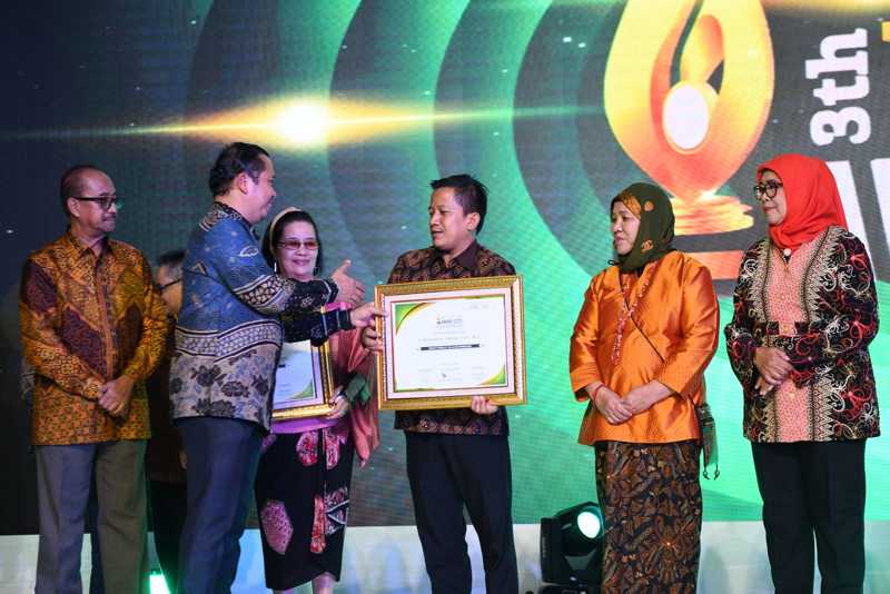 53 Perusahaan BUMN Raih Penghargaan TJSL&CSR Award 2023 1
