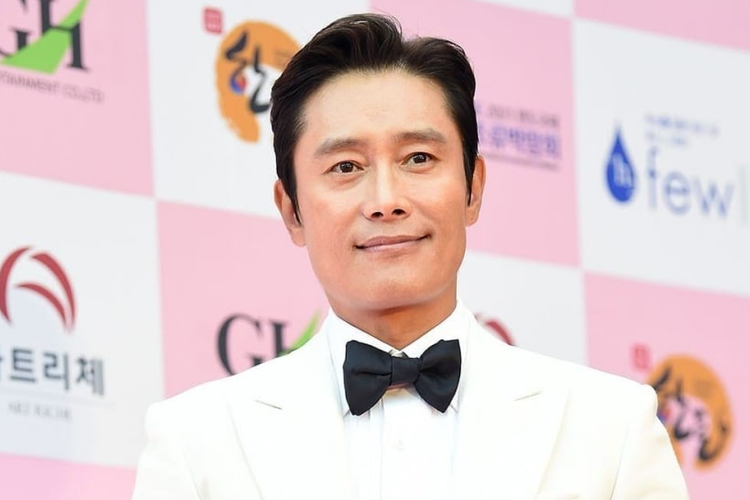 7 Aktor Korea dengan Suaranya yang Dalam dan Berkarakter
