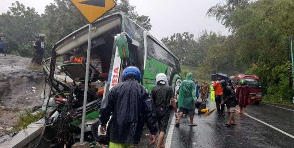 8 Fakta Kecelakaan Maut Bus Tabrak Tebing di Bantul, 13 Orang Meninggal Dunia