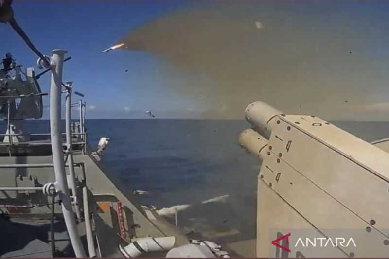 Ada Apa Sampai TNI AL Lakukan Uji Tembak Rudal dan Torpedo dari Empat KRI