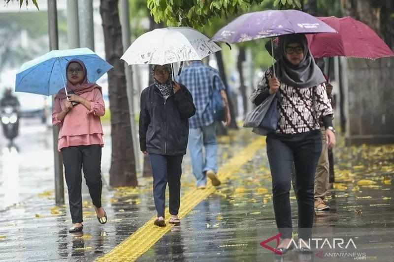 Akhir Pekan Hujan Lebat Akan Mengguyur Sejumlah Daerah di Indonesia