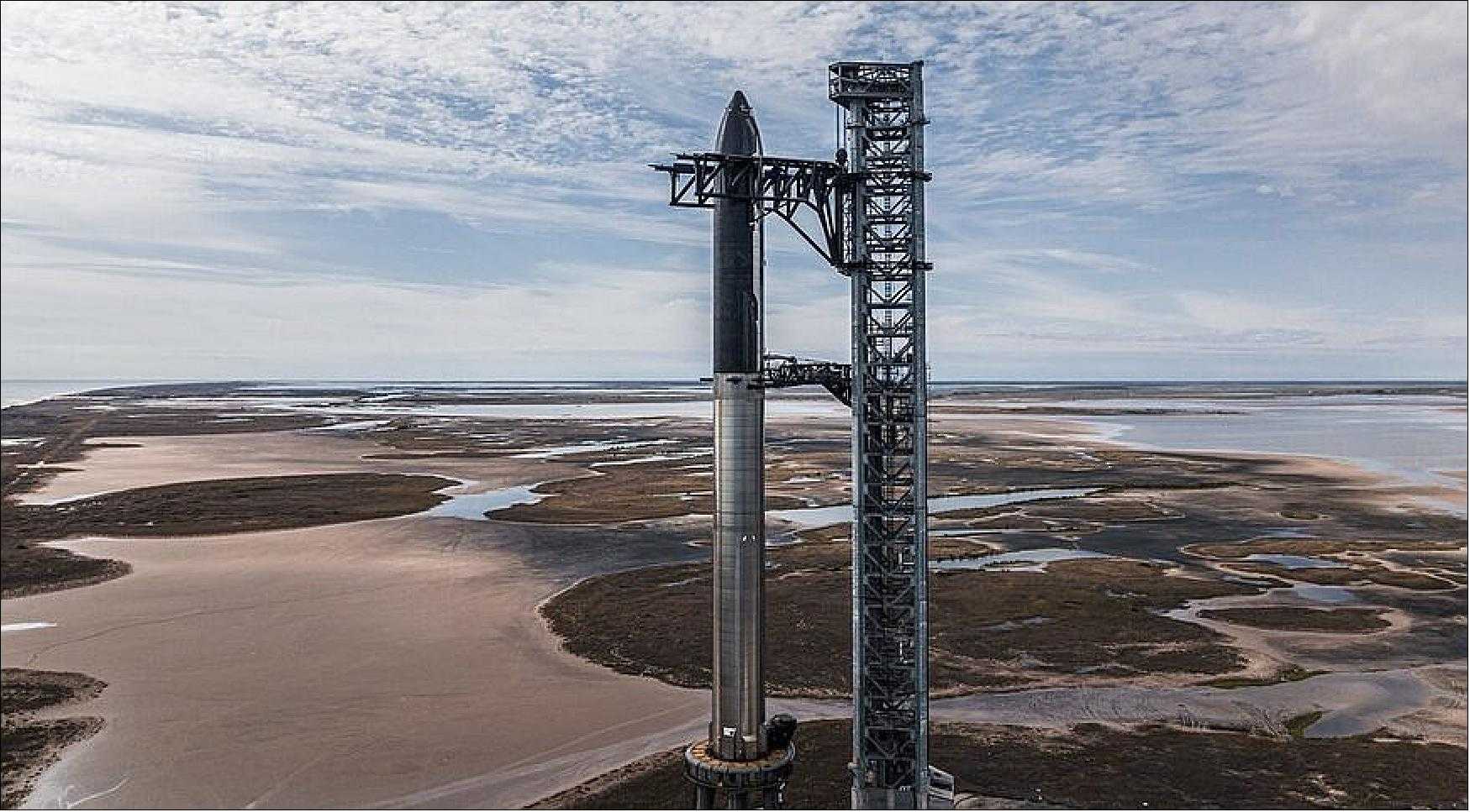 Aneh tapi Nyata! Raksasa Telekomunikasi Satelit Asia Pilih Roket SpaceX yang Tak Miliki Pengalaman Mengudara