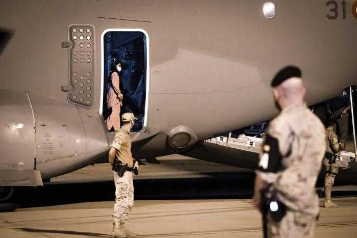 AS dan Inggris Mengeluarkan Peringatan untuk Warga yang Berada di Bandara Kabul, Ada Apa?