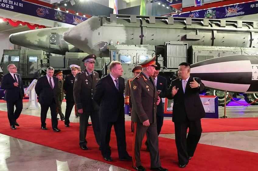 AS Sebut Menhan Rusia ke Korea Utara untuk Cari Senjata