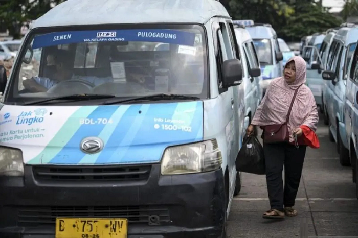 ASN DKI Diminta Pakai Transportasi Umum untuk Tekan Polusi