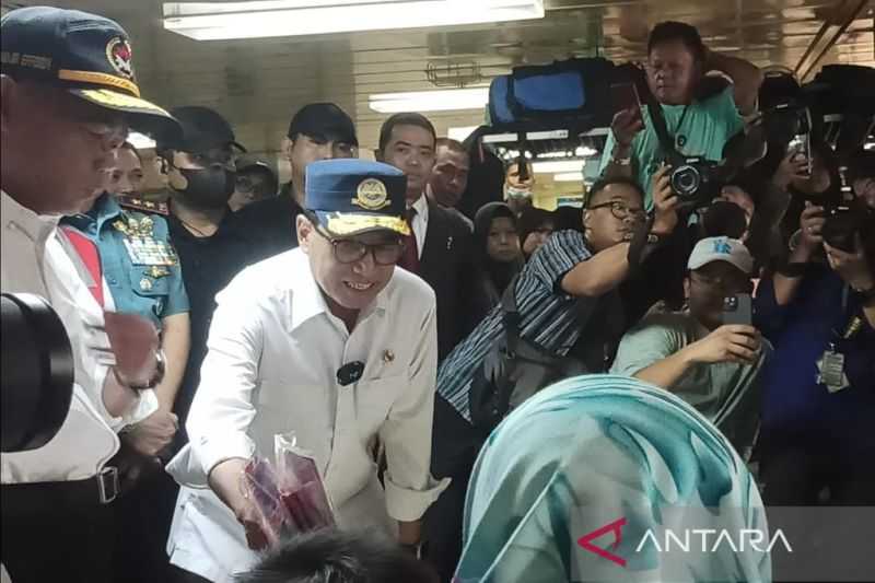 Asyik Naik Kapal Gratis, KM Dobonsolo Bawa Ribuan Pemudik Menuju Semarang