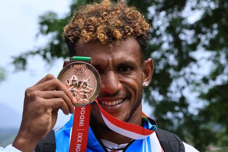 Atlet Dayung Perahu Naga, Tsunami Persembahkan Kemenangan untuk Masyarakat Papua Barat