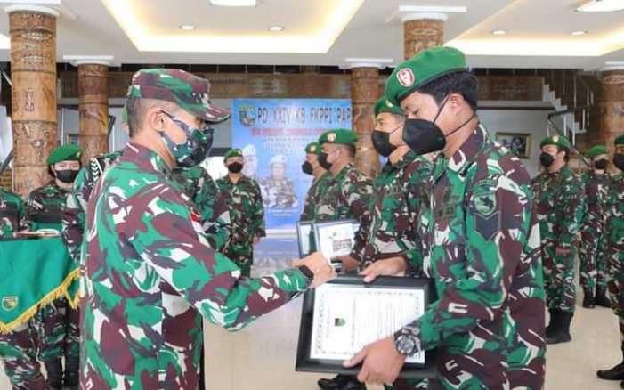 Bangganya Jenderal Bintang Dua Kopassus Pada Anak Buahnya: Tanpa Sebutir Peluru Kalian Dapatkan 6 Senjata Api KKB