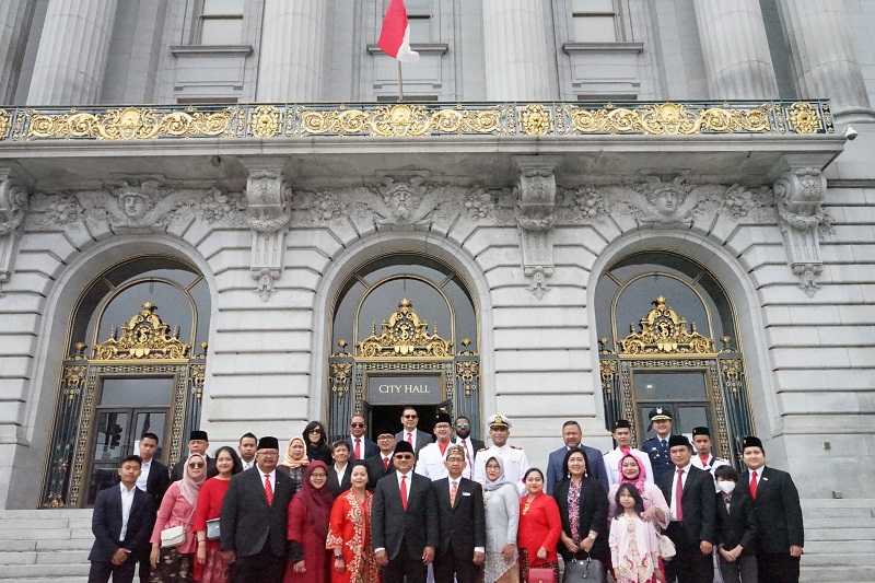 Bendera Merah Putih Berkibar di Balai Kota San Francisco dan di Wisma Indonesia