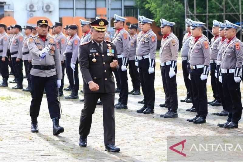 Berita Gembira, Kapolresta Ambon Berikan Penghargaan Personel Berprestasi