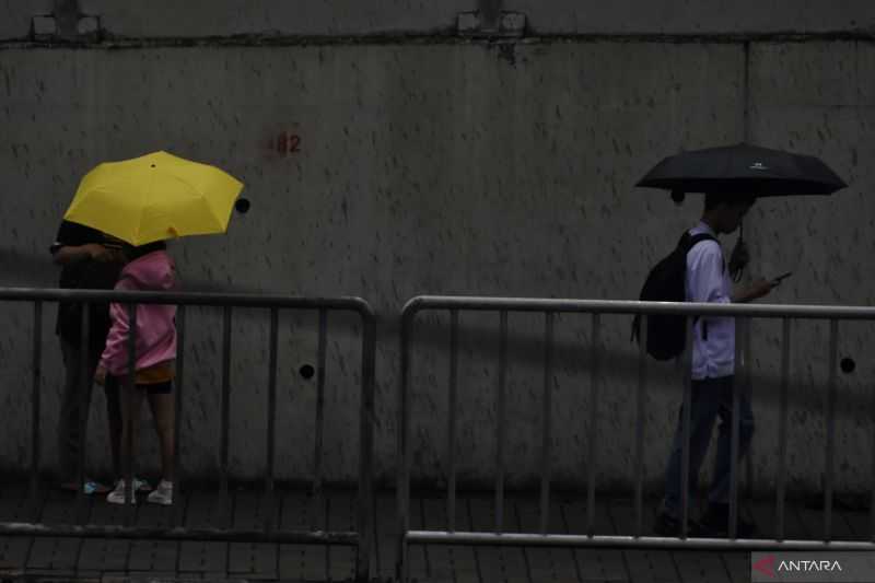 BMKG Ingatkan Tiga Wilayah di Jakarta Diguyur Hujan Pada Senin Malam