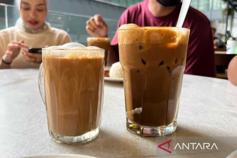 Budaya Minum Kopi Anak Muda Malaysia, Samakah dengan di Indonesia?