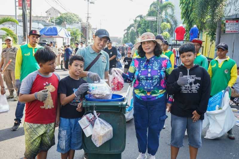 Cegah Penumpukan Sampah, Penjabat Wali Kota Kediri Sosialisasikan Pembatasan Plastik Sekali Pakai