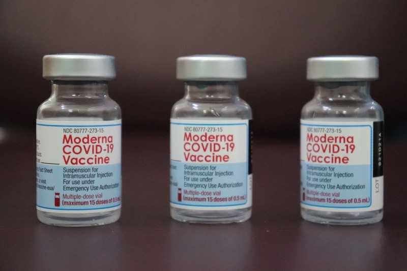 CEO Produsen Vaksin Moderna Katakan Virus Covid-19 akan Menjadi Kurang Ganas, Apakah Pandemi Covid-19 Akan Segera Selesai?