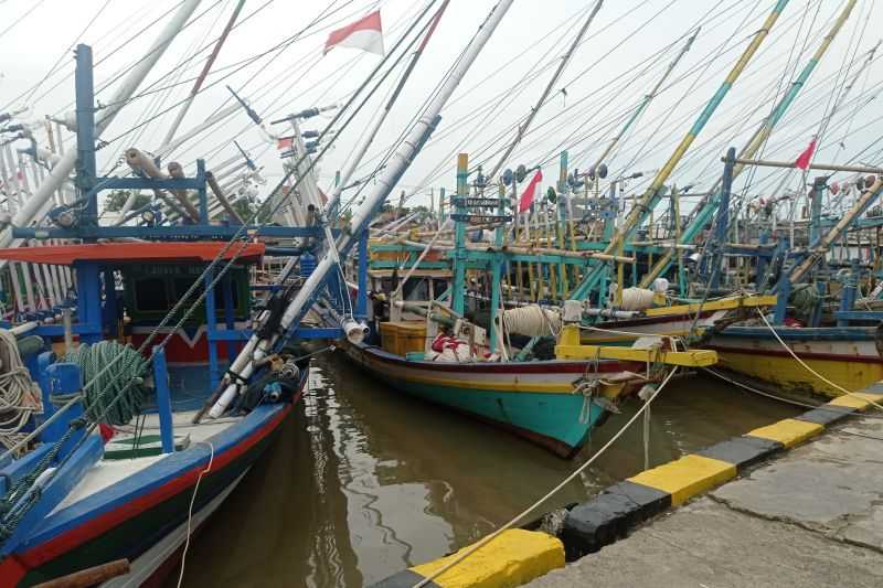 Cuaca Buruk! Gelombang Tinggi Bisa Sampai 4 Meter di Perairan Ini, Wisatawan dan Nelayan Diminta Waspada