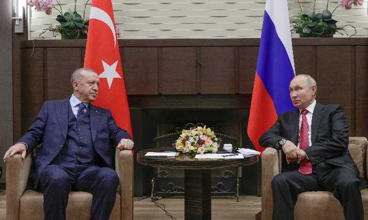 Di Tengah Invasi Rusia ke Ukraina, Ada Apa Tiba-tiba Presiden Turki Tayyip Erdogan Telepon Vladimir Putin Peringatkan Hal Ini Hingga Singgung Soal Kemanusiaan