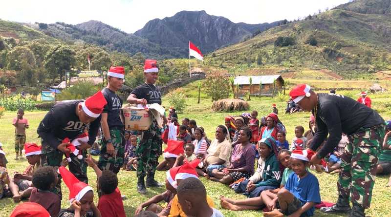 Doa Bersama, Cara Satgas Yonif Mekanis 203/AK Mensyukuri Datangnya Natal di Distrik Malagayneri