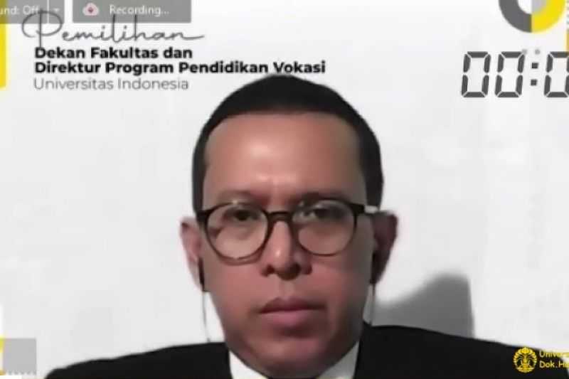 Doktor Asal Madiun Ini Terpilih Menjadi Dekan Fakultas Ilmu Budaya UI