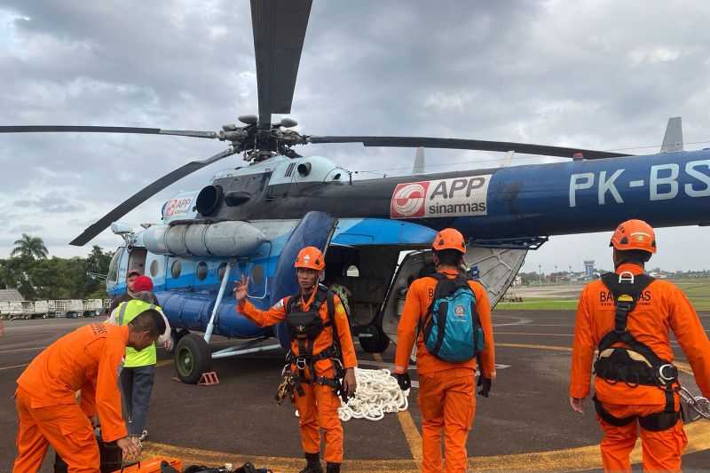 Dua Helikopter Diterjunkan untuk Evakuasi Kapolda Jambi di Perbukitan Kerinci