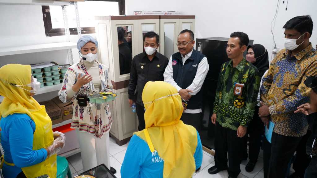 Dukung Percepatan Penurunan Stunting di Indonesia, Nestlé Indonesia dan BKKBN Hadirkan Dapur Sehat Atasi Stunting di Kabupaten Karawang 1