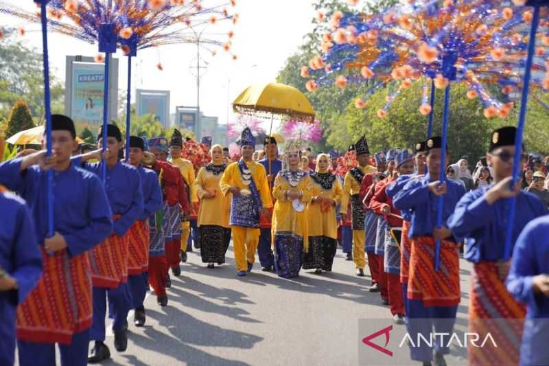 Festival Arakan Pengantin Wujud Lestarikan Budaya Pontianak