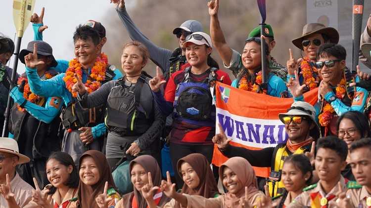 Flores Sea Kayak Expedition Mencapai Final di Labuan Bajo