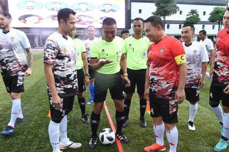 Fun Game Football, Tim Pati TNI AD Kalahkan Tim Selebritis