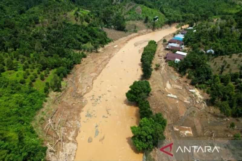 Gawat, BNPB: 12 Desa di Latimojong Luwu Terisolasi Dampak Banjir dan Longsor