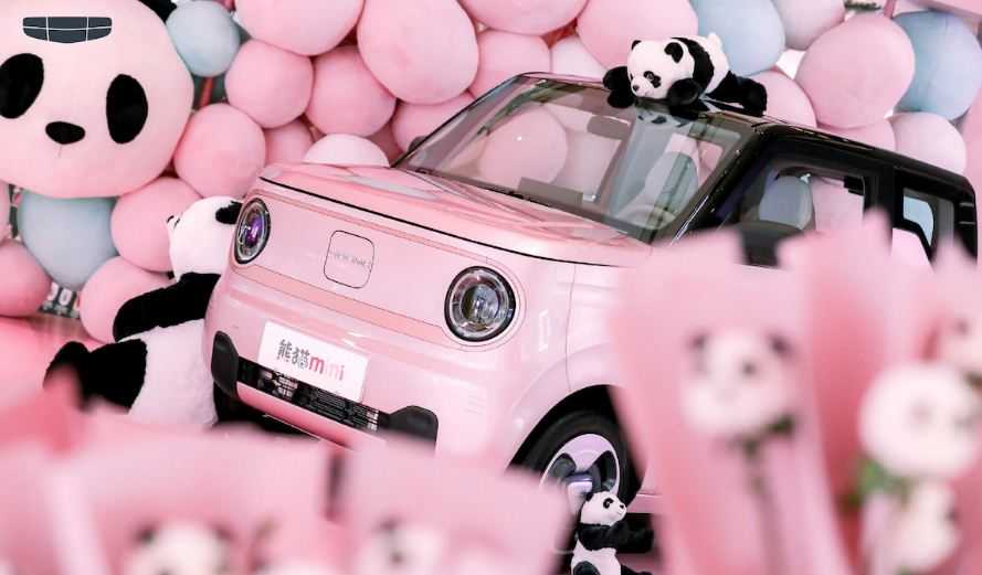 Geely Luncurkan Panda Mini EV, Harga Cuma Rp100 Jutaan