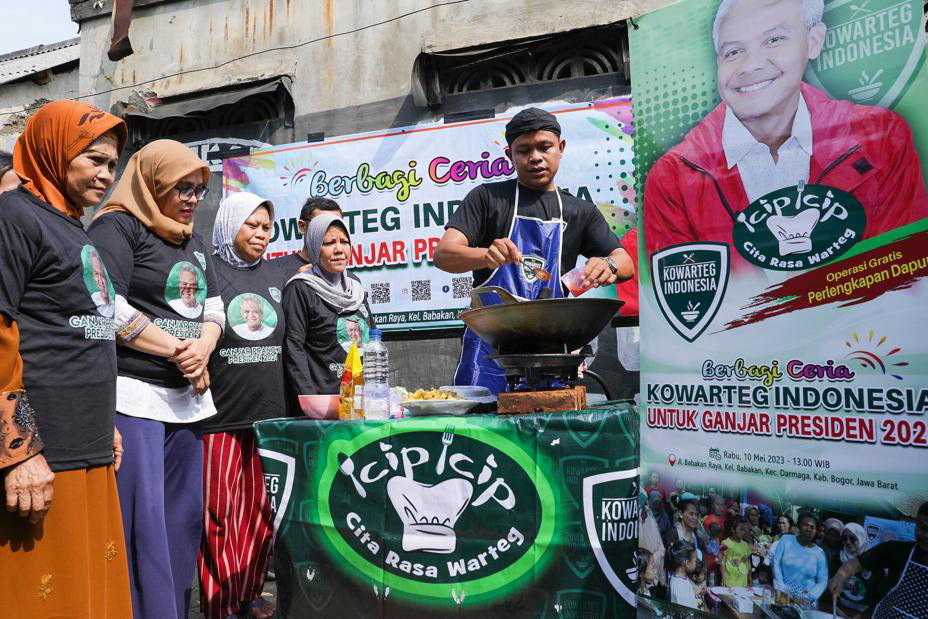 Gelar Demo Masak, Komunitas Warteg Dukung Ganjar Bagikan Resep Masakan Nusantara di Kabupaten Bogor