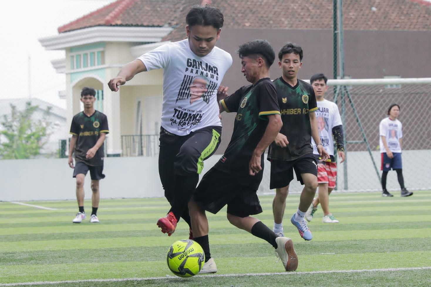 Gelorakan Pola Hidup Sehat, Ganjar Muda Padjajaran Inisiatori Turnamen Mini Soccer di Sukabumi