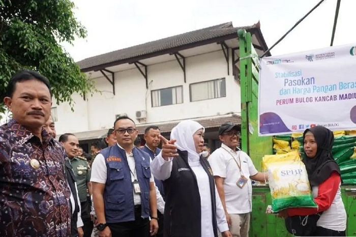 Gubernur Khofifah Harapkan Pasar Murah Dapat Stabilkan Harga Pangan