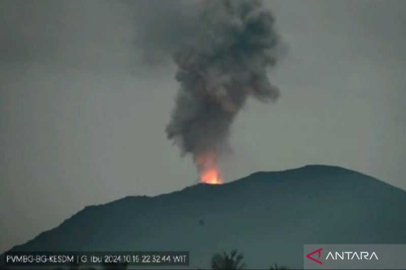 Gunung Lewotobi Laki-Laki Erupsi, Batas Zona Bahaya 7 Km