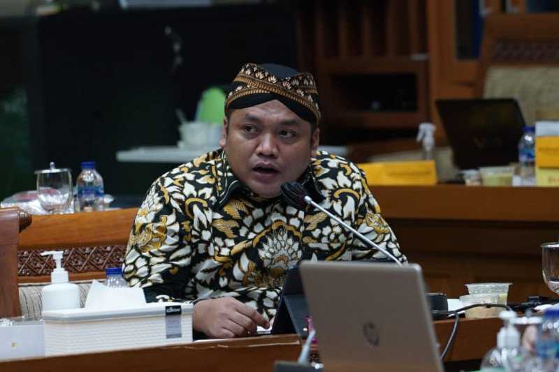 Gus Nabil Sebut Kebijakan Pemerintah Berdampak pada Penurunan Covid-19