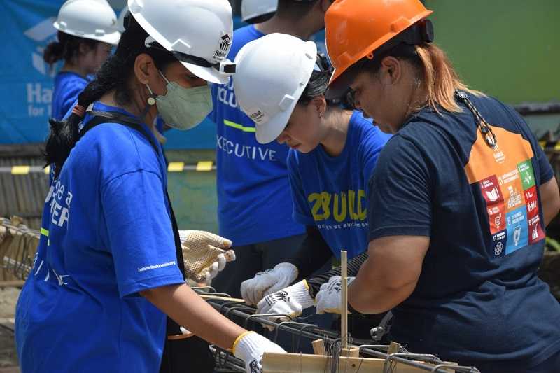 Habitat Dorong Keterlibatan Anak Muda Bangun Rumah Layak Huni