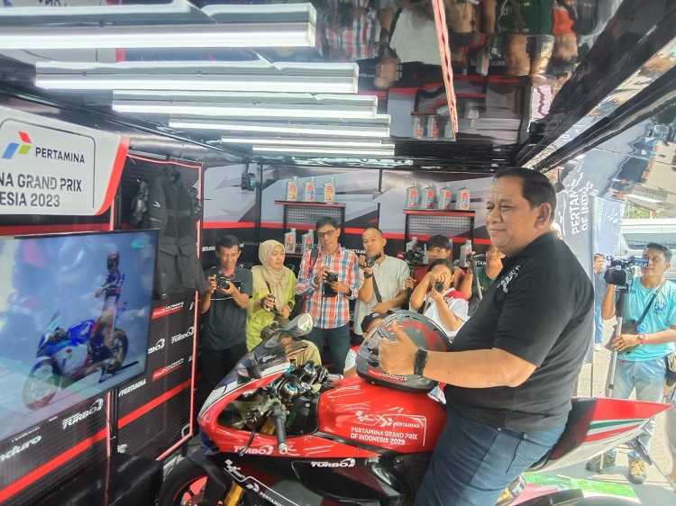 Hadir di Kota Semarang, Pertamina GP Indonesia 2023 Ajak Warga Jadi Pembalap MotoGP