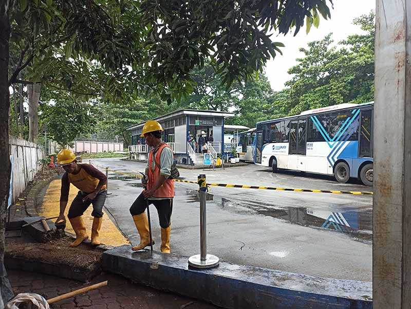 Halte TransJakarta Ragunan Mulai Direvitalisasi