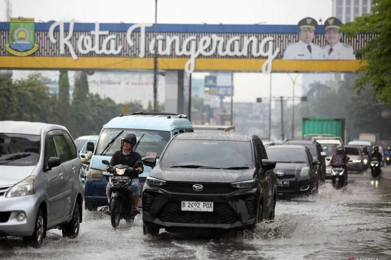 Harus Diantisipasi Banjir, BMKG Sebut Kota Tangerang Masuk Masa Transisi Musim Hujan