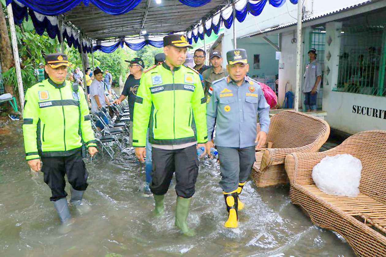 Hujan Deras, 34 TPS di Kota Tangerang Tergenang Banjir