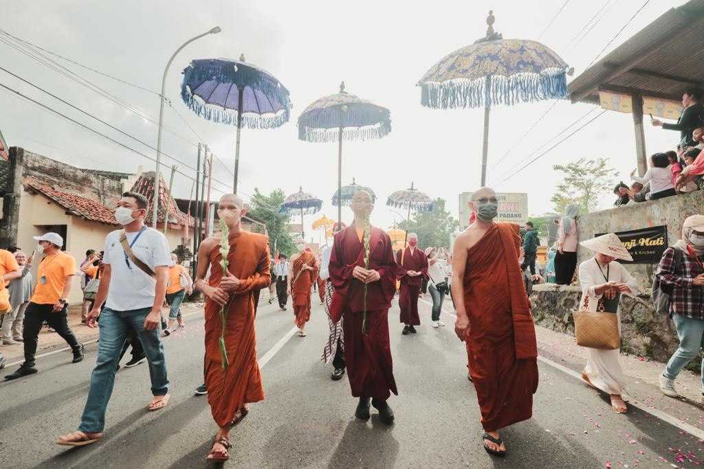 InJourney Bersama TWC Dukung Pelaksanaan Tri Suci Waisak di Candi Borobudur