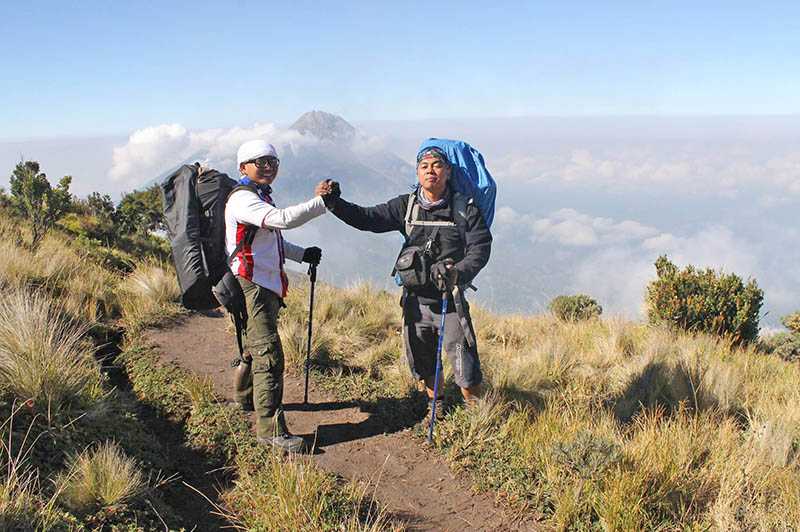 Jalur Pendakian Gunung Merbabu Ditutup untuk Pemulihan Ekosistem