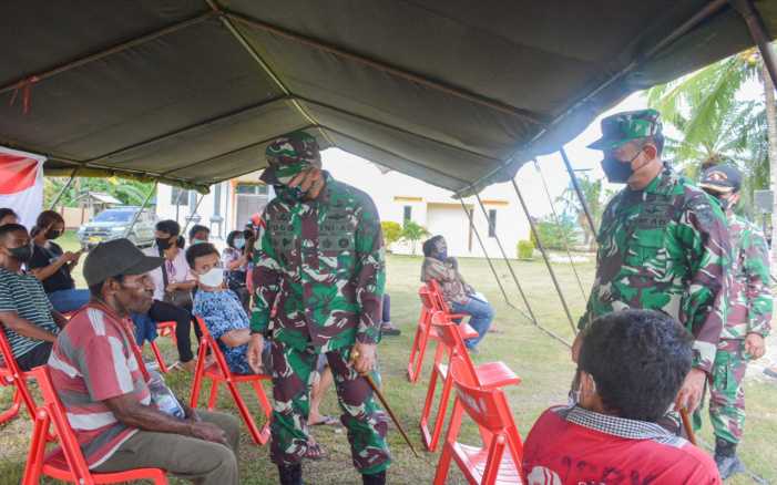 Jenderal Bintang Dua Baret Merah Ini Turun Langsung ke Kabupaten Keerom Papua