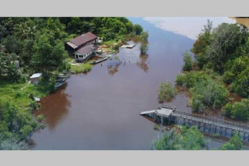 Kebijakan Cerdas, Palangka Raya Hubungkan Kelurahan Terisolir Dengan Jembatan Gantung