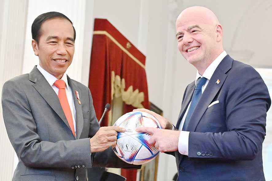 Kedatangan Presiden FIFA Momentum Perbaikan Sepak Bola Indonesia
