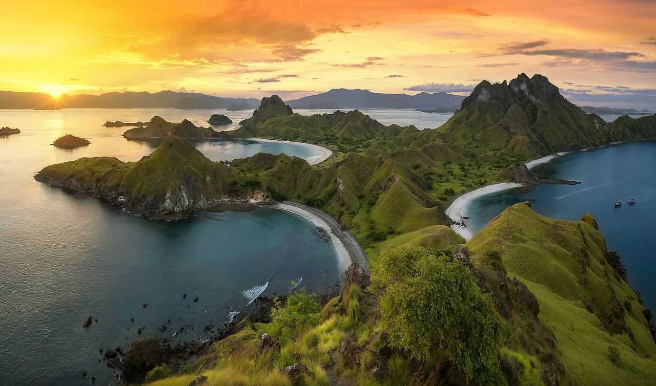 Keindahan Pulau Padar, Surga dari NTT